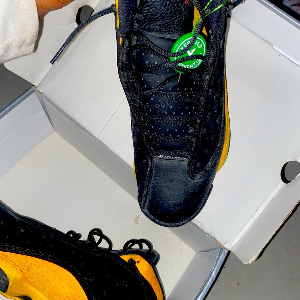 “Melo” Jordan 13 - Picture 3 of 5